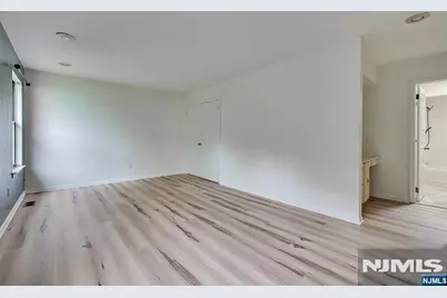 503 Timber Oaks Road, Edison, NJ 08820 - Photo 25