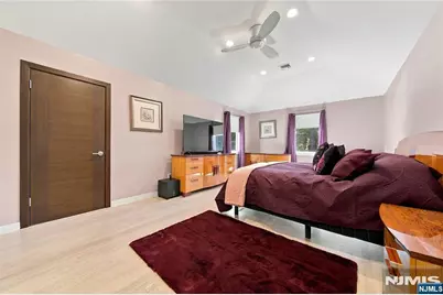 19 Coppel Drive, Tenafly, NJ 07670 - Photo 23