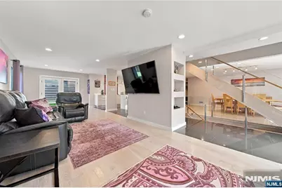 19 Coppel Drive, Tenafly, NJ 07670 - Photo 11