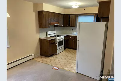 129 Post Avenue 2 #2, Hawthorne, NJ 07506 - Photo 5