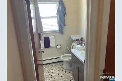 129 Post Avenue 2 #2, Hawthorne, NJ 07506 - Photo 11