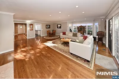 45 Whitney Hill, Park Ridge, NJ 07656 - Photo 9
