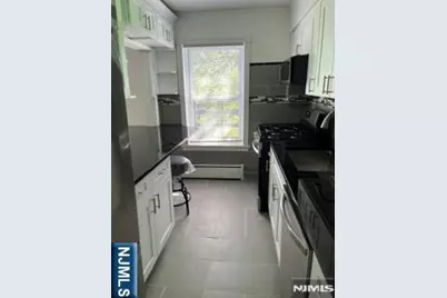 1620 Valley Street 2B #2B, Fort Lee, NJ 07024 - Photo 3