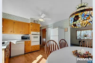 61 Oak Street, Rochelle Park Township, NJ 07662 - Photo 9