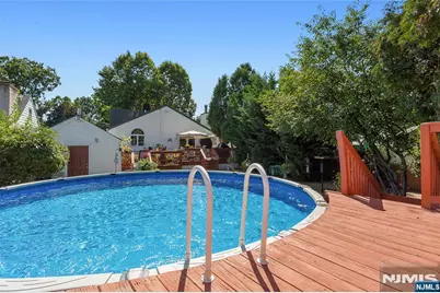 5 English Avenue, Elmwood Park, NJ 07407 - Photo 35