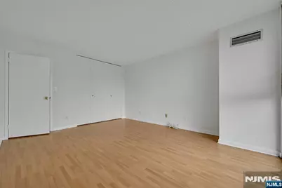 1077 River Road 1009 #1009, Edgewater, NJ 07020 - Photo 17