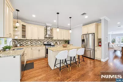 457 Lincoln Avenue 457 #457, Cliffside Park, NJ 07010 - Photo 19