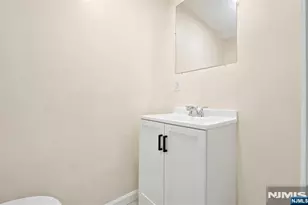 359-361 18th St, Newark, NJ 07103 - Photo 15