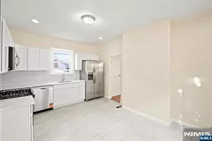 359-361 18th St, Newark, NJ 07103 - Photo 13