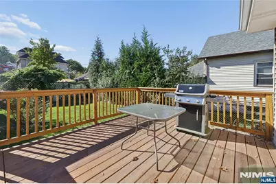 186 Grand Street, New Milford, NJ 07646 - Photo 13