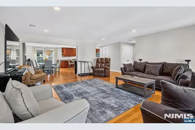12 Washington Place, Garfield, NJ 07026 - Photo 5
