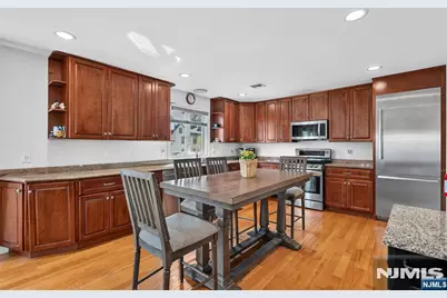 12 Washington Place, Garfield, NJ 07026 - Photo 11
