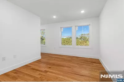 459 Washington Avenue, Rutherford, NJ 07070 - Photo 21