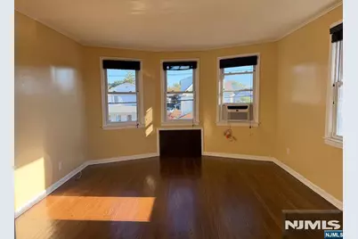 25 Chase Street 2 #2, Nutley, NJ 07110 - Photo 9