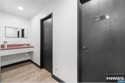 516 Bloy Street, Hillside, NJ 07205 - Photo 25