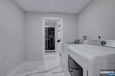 16 Old Short Hills Road 1 #1, Millburn, NJ 07041 - Photo 17