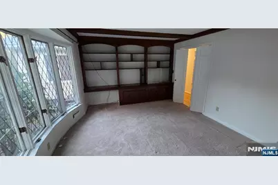 245 Hillside Avenue, Nutley, NJ 07110 - Photo 23
