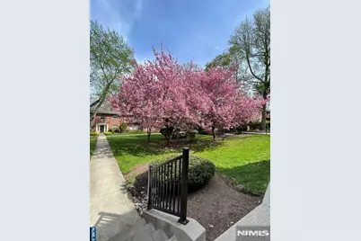 280-320 Oak Street 318D #318D, Ridgewood, NJ 07450 - Photo 25