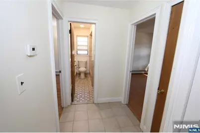 380 Lincoln Avenue, Hawthorne, NJ 07506 - Photo 21