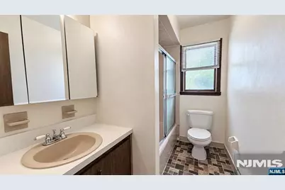 52 1st Street, Lodi, NJ 07644 - Photo 13