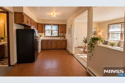 52 1st Street, Lodi, NJ 07644 - Photo 7
