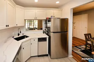 858 Juniper Way, Mahwah, NJ 07430 - Photo 7