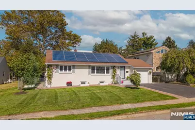 10 Homestead Road, Elmwood Park, NJ 07407 - Photo 3