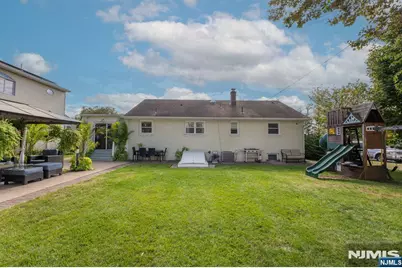 10 Homestead Road, Elmwood Park, NJ 07407 - Photo 37