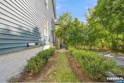 73 Planten Avenue, Prospect Park, NJ 07508 - Photo 41