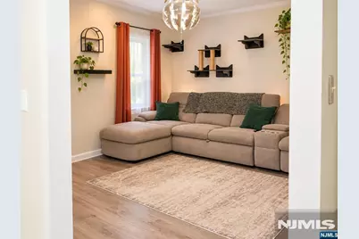 45 Barkley Avenue, Clifton, NJ 07011 - Photo 11