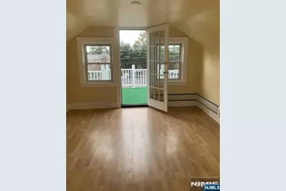 10 E Passaic Street 2 #2, Rochelle Park Township, NJ 07662 - Photo 3