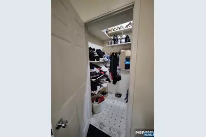 1614 Summit Avenue 203 #203, Union City, NJ 07087 - Photo 11
