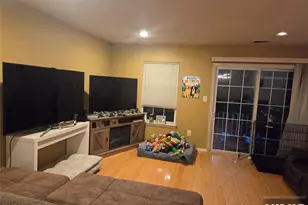 2270 Nash Ct 2270, Mahwah, NJ 07430 - Photo 1