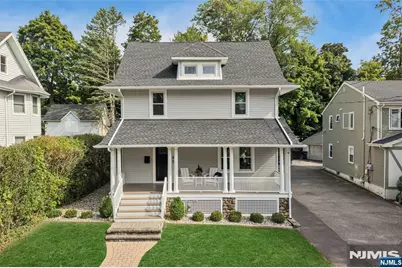 43 Garfield Place, Ridgewood, NJ 07450 - Photo 1