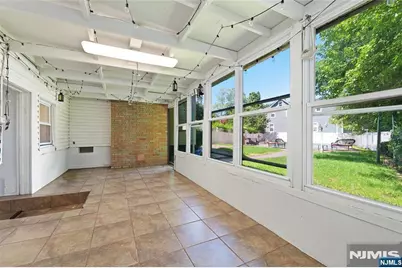 251 W Midland Avenue, Paramus, NJ 07652 - Photo 27