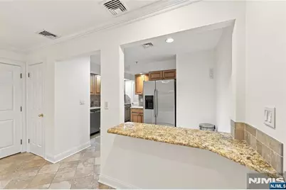 20 Blanche Avenue E204 #E204, Harrington Park, NJ 07640 - Photo 15