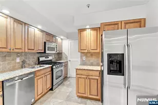 20 Blanche Ave E204, Harrington Park, NJ 07640 - Photo 17