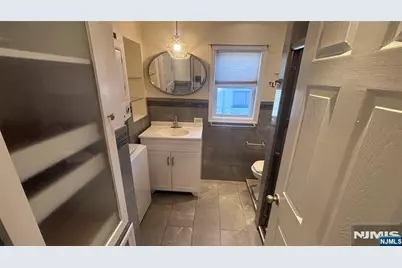 440 Central Avenue, Carlstadt, NJ 07072 - Photo 9