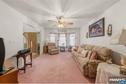 144 Cliff Road, Woodbridge Township, NJ 07067 - Photo 5