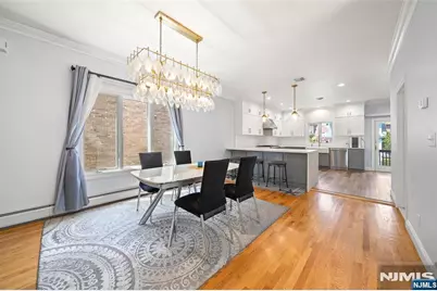 767 W End Avenue, Cliffside Park, NJ 07010 - Photo 11