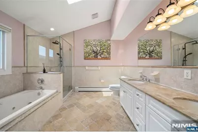 767 W End Avenue, Cliffside Park, NJ 07010 - Photo 19