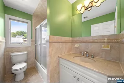 767 W End Avenue, Cliffside Park, NJ 07010 - Photo 21