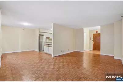 316 Prospect 3C #3C, Hackensack, NJ 07601 - Photo 7