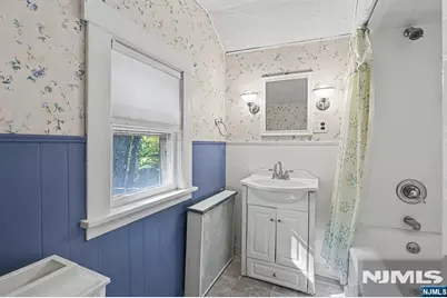 43 Broadway, Park Ridge, NJ 07656 - Photo 21