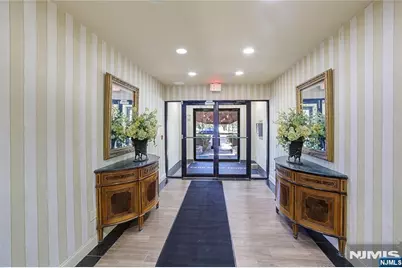 8800 Boulevard East 2M #2M, North Bergen, NJ 07047 - Photo 29