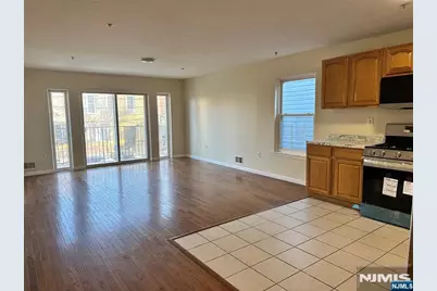 523 7th Street, Union City, NJ 07087 - Photo 3