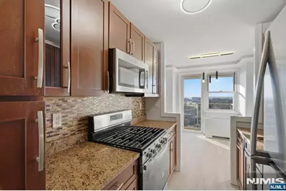 6600 Boulevard East 22J #22J, West New York, NJ 07093 - Photo 15