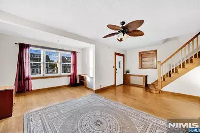 16 Newell Place, North Arlington, NJ 07031 - Photo 3