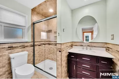 16 Newell Place, North Arlington, NJ 07031 - Photo 9