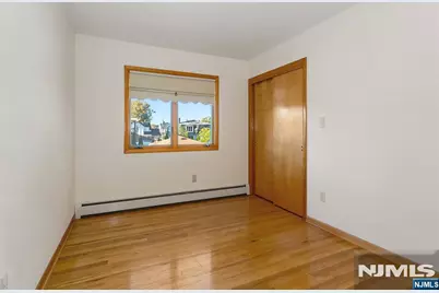 55 Grant Street, Elmwood Park, NJ 07407 - Photo 19